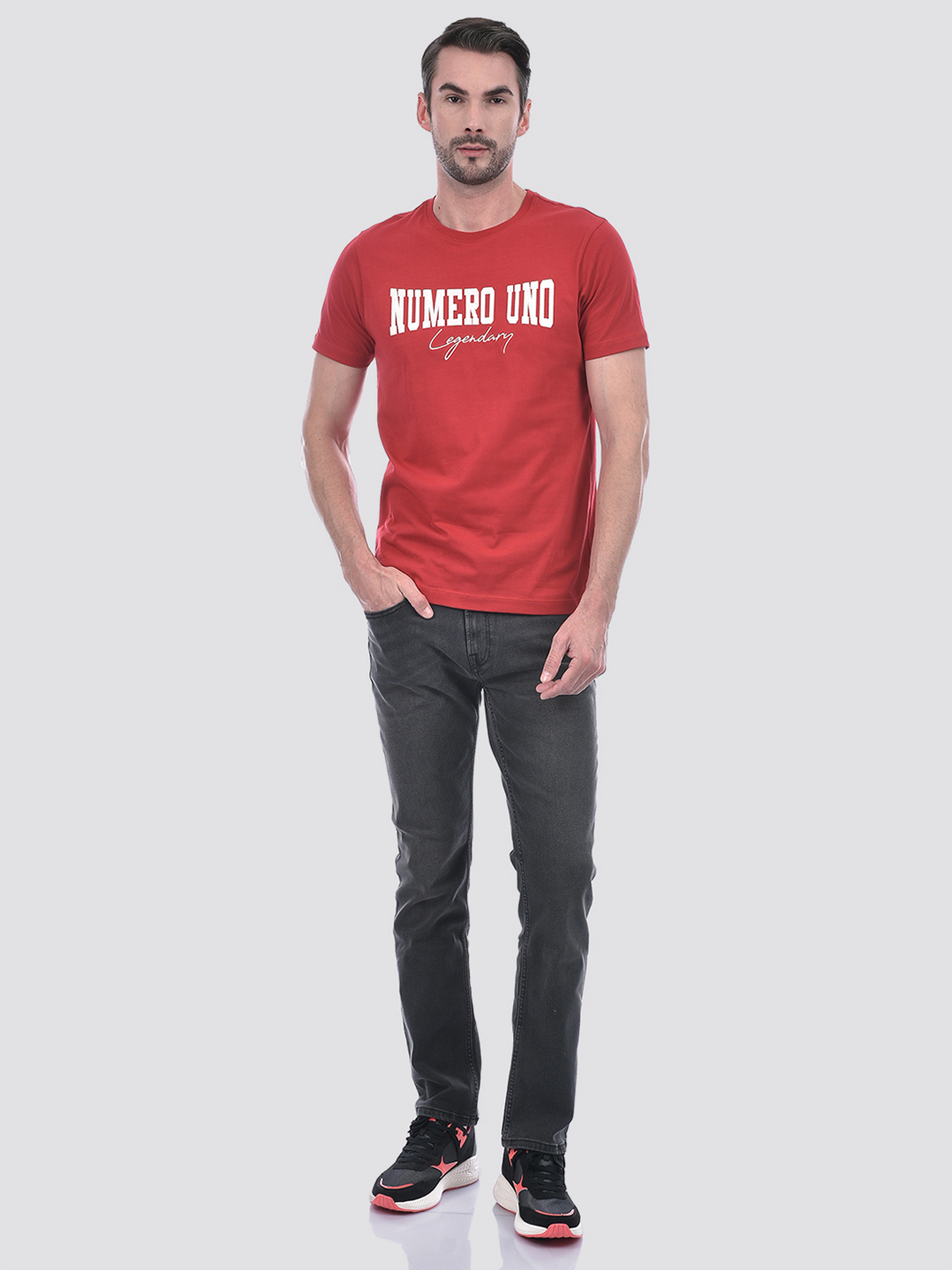 Numero Uno Men Red Graphic Print T-Shirt